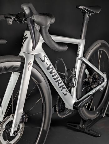 Used Specialized Specialized S-Works Venge Disc Ultegra Di2 2020 Road & Gravel — image 7 of 23