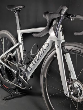 Used Specialized Specialized S-Works Venge Disc Ultegra Di2 2020 Road & Gravel — image 8 of 23