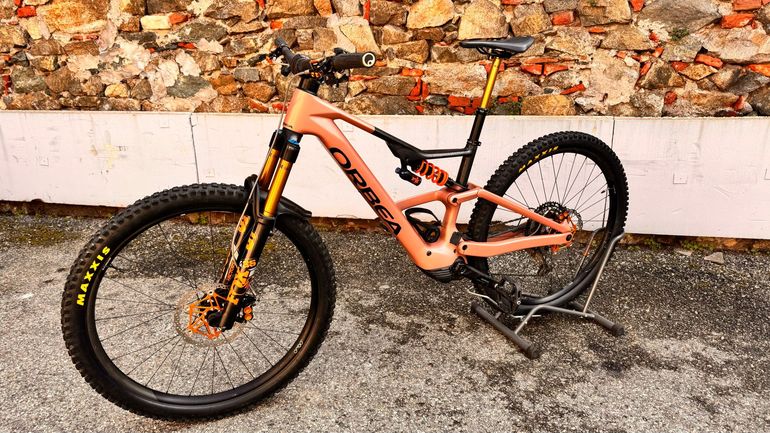 Used Orbea RISE LT M10 2025 2025 Mountainbike, Black, 29 — image 1 of 4