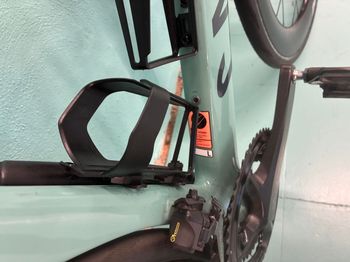 Used Canyon Aeroad CF SLX 8 Di2 2024 2024 Road & Gravel, Green — image 2 of 7