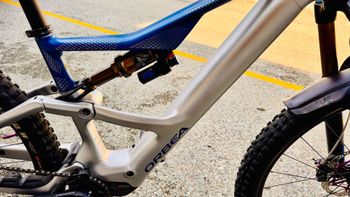 Used Orbea RISE LT M10 2025 2025 Mountainbike, Light Gray, 29 — image 2 of 4