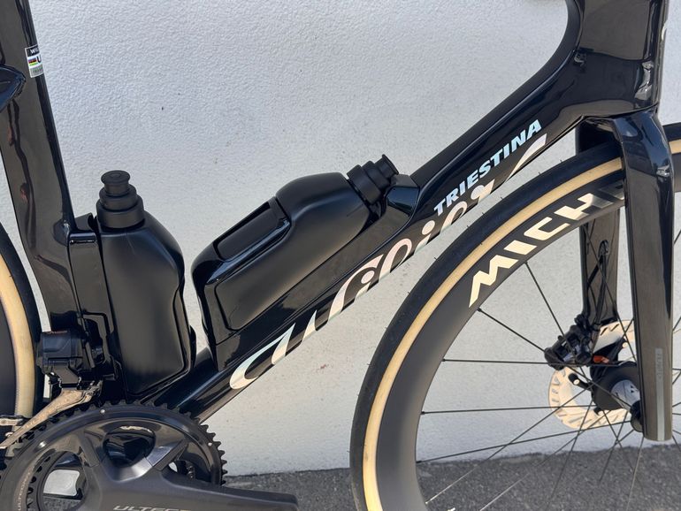 Used Wilier Filante SLR ID2 SHIMANO ULTEGRA Di2 R8170 2025 2025 Road & Gravel, Black — image 4 of 8