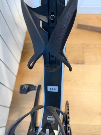 Used Pinarello Dogma Shimano Dura Ace Di2 2026 Road & Gravel — image 9 of 9