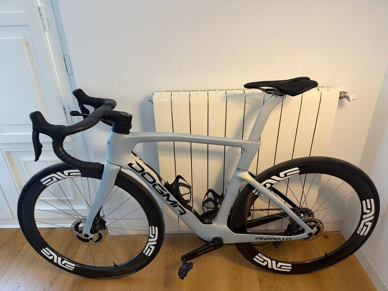 Used Pinarello Dogma Shimano Dura Ace Di2 2026 Road & Gravel — image 2 of 9