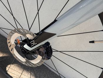 Used Wilier Filante Shimano Ultegra Di2 2026 Road & Gravel, Hellgrau — image 8 of 8