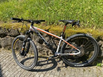 Used Scott 765 2019 Mountainbike, Hellgrau — image 2 of 4