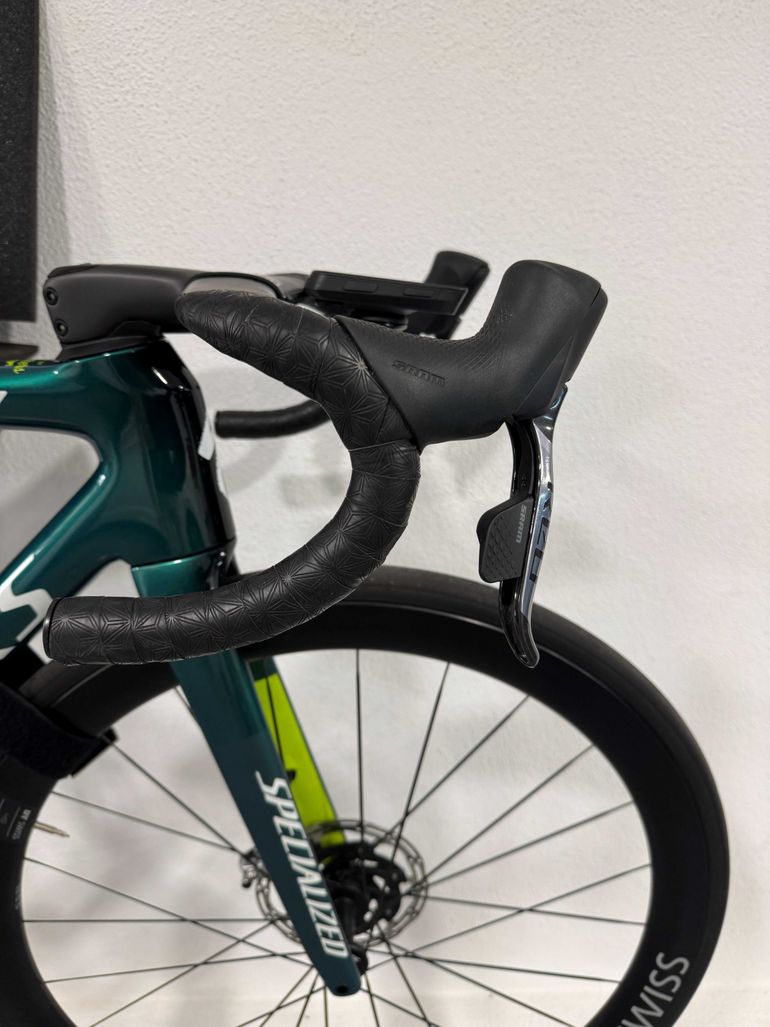 Used Specialized S-Works Tarmac SL8 - SRAM Red eTap AXS 2024 2024 Road & Gravel, Green — image 6 of 15