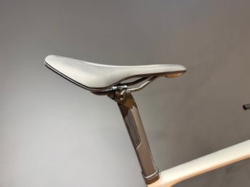 Used Scott Addict Gravel 30 2026 Road & Gravel, Light Gray — image 5 of 7