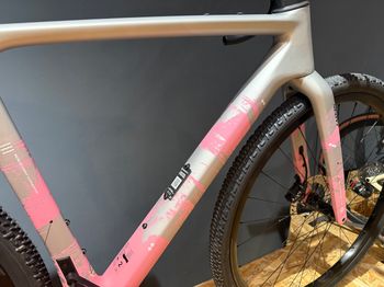 Used Scott Addict Gravel 30 2026 Road & Gravel, Light Gray — image 6 of 7