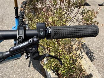 Used Pivot SHUTTLE AM Pro X0 Eagle Transmission 2024 2024 Mountainbike, Blue, 29 — image 11 of 15