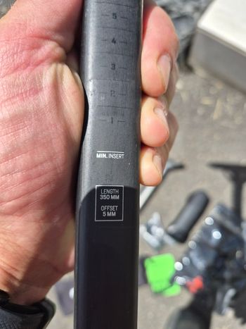 Used Scott Addict RC 15 2022 2022 Road & Gravel — image 8 of 22