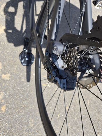 Used Scott Addict RC 15 2022 2022 Road & Gravel — image 22 of 22