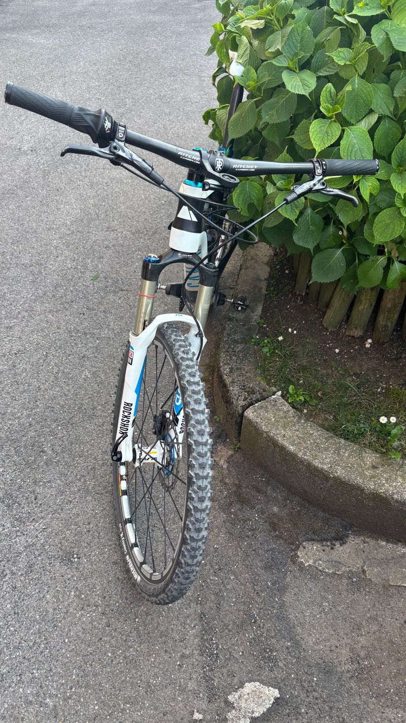Canyon Nerve Cf 9'0 2013 Mountainbike d'occasion — image 5 sur 7