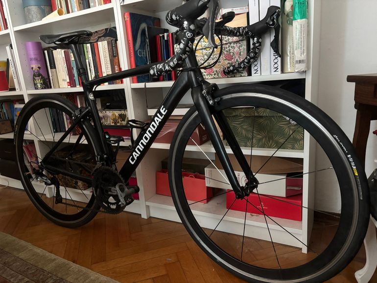 Used Cannondale Caad Shimano Ultegra 2019 Road & Gravel — image 2 of 6