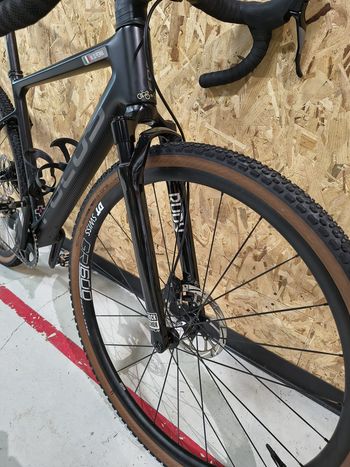 Used Focus ATLAS 8.8 APEX 2025 2025 Road & Gravel, Nero — image 10 of 11