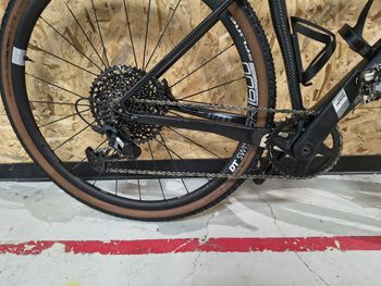 Used Focus ATLAS 8.8 APEX 2025 2025 Road & Gravel, Nero — image 11 of 11
