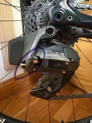 Used Specialized Tarmac SL6 Disc Pro - SRAM Force eTap AXS 2020 2020 Road & Gravel — image 4 of 8