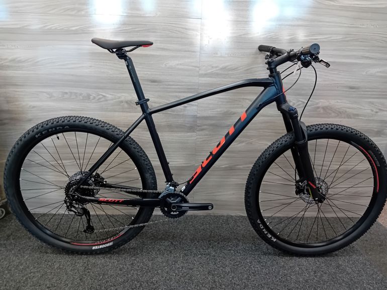 Used Scott Aspect 940 2022 2022 Mountainbike, Black — image 1 of 4