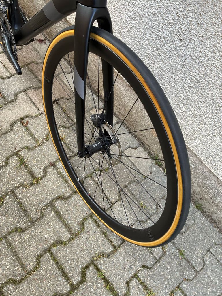 Used Cannondale SuperSix EVO Shimano Ultegra 2019 Road & Gravel — image 4 of 8