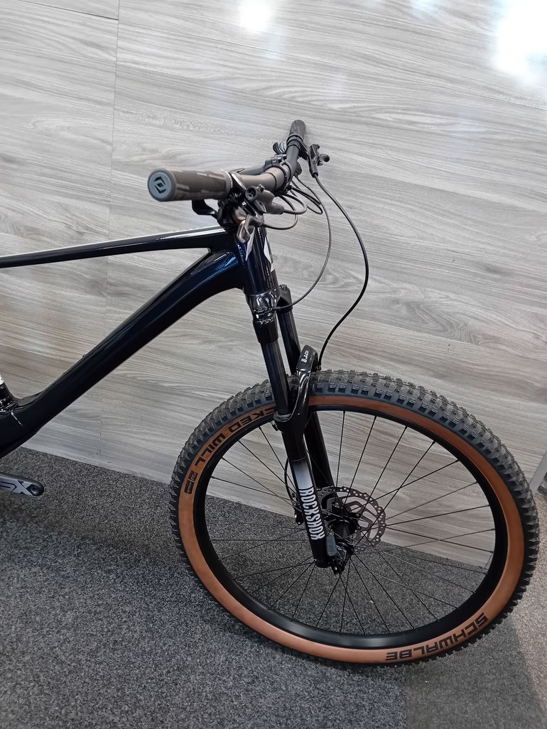 Used Scott Spark 970 2023 2023 Mountainbike, Blue, 29 — image 3 of 5