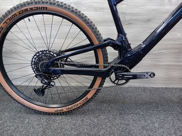 Used Scott Spark 970 2023 2023 Mountainbike, Blue, 29 — image 2 of 5