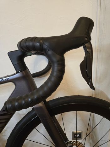 Used Canyon Endurace CF SLX 8 Di2 2026 2026 Road & Gravel, Purple — image 8 of 12