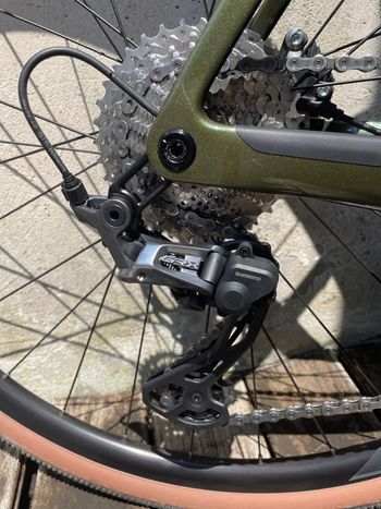 Used Scott Scott Addict 10 Gravel 2023 Road & Gravel — image 4 of 7