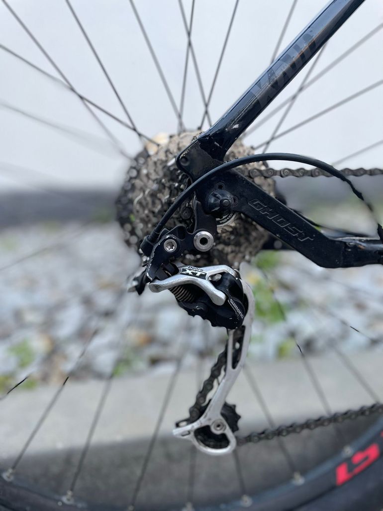 Used Ghost Kato Shimano Deore XT 2019 Mountainbike, Black — image 6 of 10