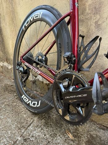 Used Specialized S-Works Tarmac SL8 - Shimano Dura-Ace Di2 2024 2024 Road & Gravel, Red — image 9 of 10