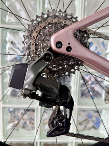 Used Specialized Roubaix SL8 Sport - Shimano 105 2024 2024 Road & Gravel, Purple — image 3 of 9