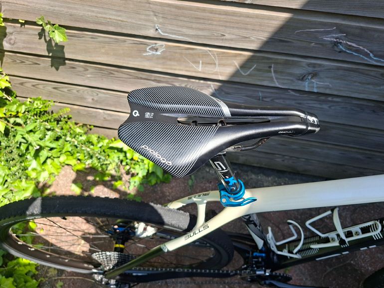 Used BULLS Black Adder Shimano Deore XT 2016 Mountainbike, White — image 11 of 20