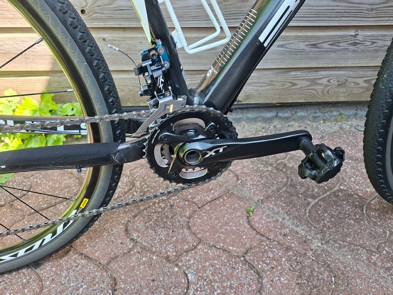 Used BULLS Black Adder Shimano Deore XT 2016 Mountainbike, White — image 6 of 20