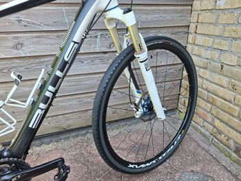Used BULLS Black Adder Shimano Deore XT 2016 Mountainbike, White — image 8 of 20