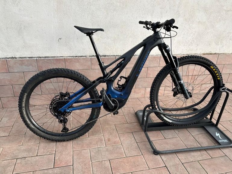 Used Specialized Specialized Turbo Levo S WORKS 2023 Mountainbike, Blu — image 2 of 7