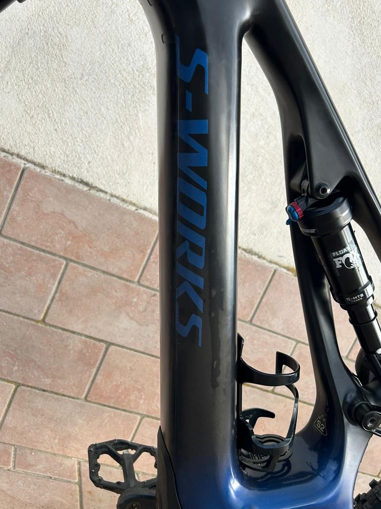 Used Specialized Specialized Turbo Levo S WORKS 2023 Mountainbike, Blu — image 5 of 7