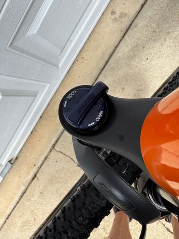 Used Trek Dual Sport 3 2021 2021 Urban, Orange — image 8 of 10