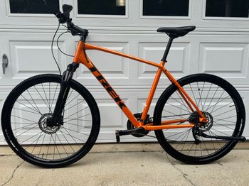 Used Trek Dual Sport 3 2021 2021 Urban, Orange — image 2 of 10