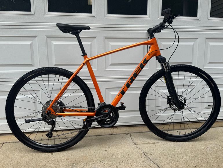 Used Trek Dual Sport 3 2021 2021 Urban, Orange — image 3 of 10