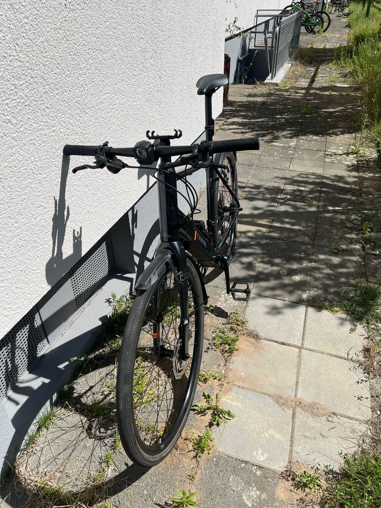 Used Canyon Roadlite:ONfly 5 2025 2025 Urban, Black — image 5 of 5