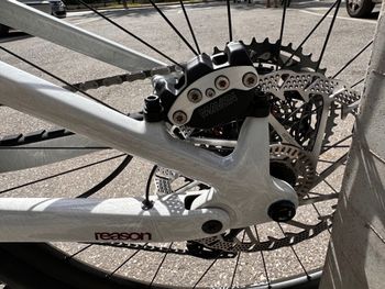 Used Megamo CRB 02 AVINOX M2s 2027 2027 Mountainbike, Bianco — image 14 of 18