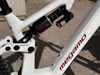 Used Megamo CRB 02 AVINOX M2s 2027 2027 Mountainbike, Bianco — image 7 of 18