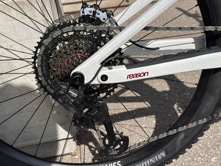 Used Megamo CRB 02 AVINOX M2s 2027 2027 Mountainbike, Bianco — image 4 of 18