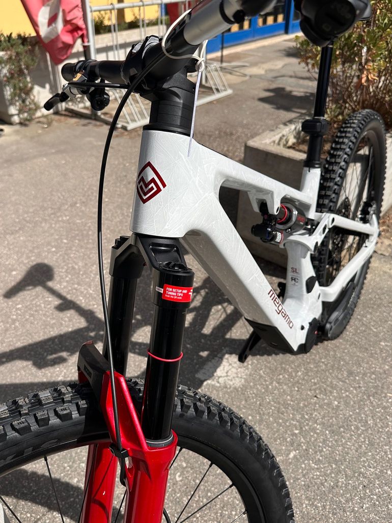 Used Megamo CRB 02 AVINOX M2s 2027 2027 Mountainbike, Bianco — image 17 of 18