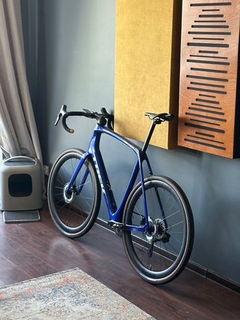 Used Trek Domane SL 6 Gen 4 2024 2024 Road & Gravel, Blu — image 5 of 6