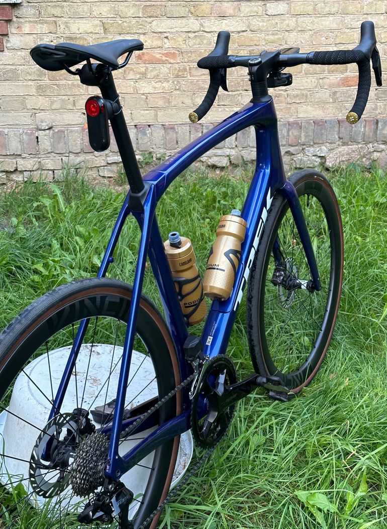 Used Trek Domane SL 6 Gen 4 2024 2024 Road & Gravel, Blu — image 1 of 6