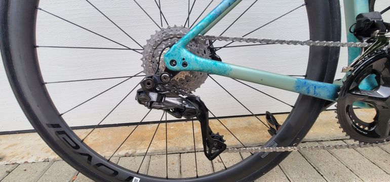 Used Specialized S-Works Roubaix SL8 - Shimano Dura-Ace Di2 2025 2025 Road & Gravel, Green — image 7 of 7