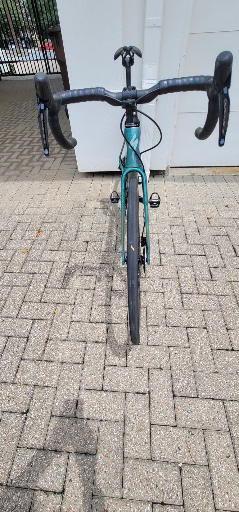 Used Specialized S-Works Roubaix SL8 - Shimano Dura-Ace Di2 2025 2025 Road & Gravel, Green — image 3 of 7
