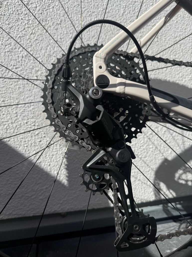 Used Canyon Grizl 5 2025 2025 Road & Gravel — image 5 of 8