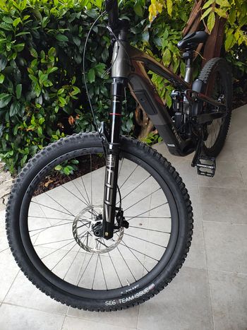 Used Trek Slash+ 9.9 X0 AXS T-Type 2025 2025 Mountainbike, Black, 27.5, 29 — image 2 of 5
