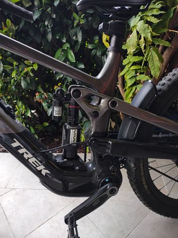 Used Trek Slash+ 9.9 X0 AXS T-Type 2025 2025 Mountainbike, Black, 27.5, 29 — image 5 of 5